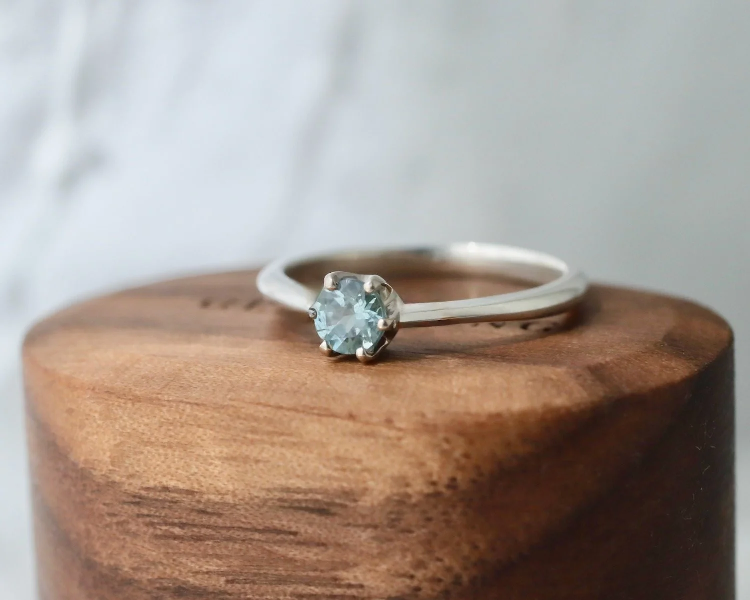 Glasswing-ethcial-sapphire-claw-set-solitaire.jpeg