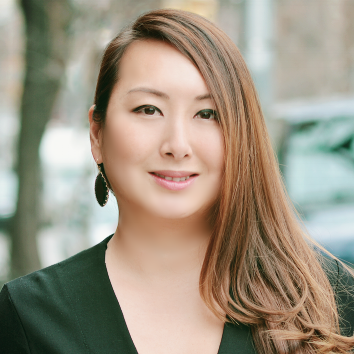 Toni Kim 1000x1000 .png