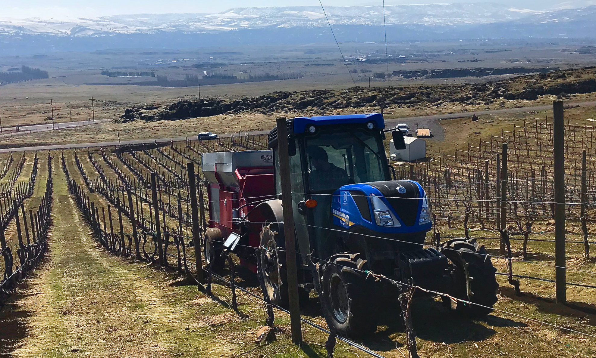 vineyard_compost_spreader.png