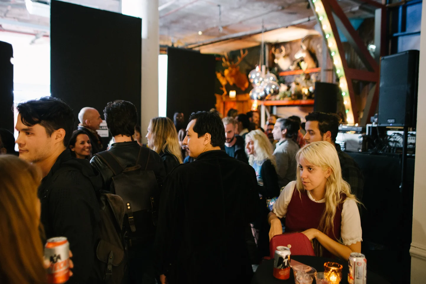 20171012-acme-studio-llama-party-1076.jpg
