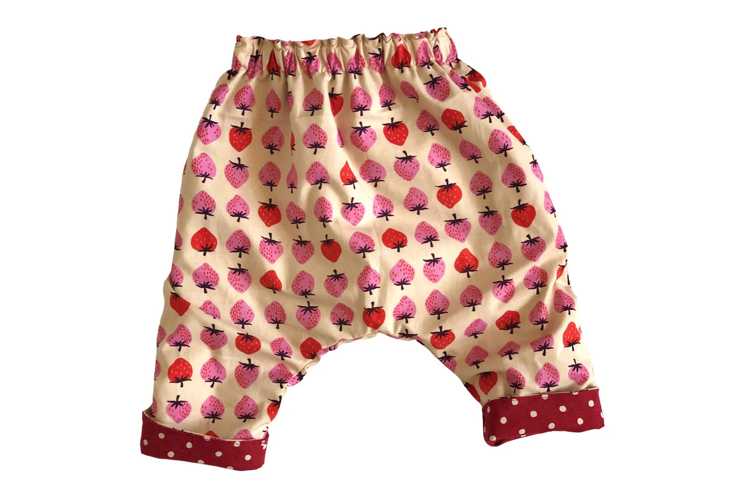 strawberry pants 1.jpg