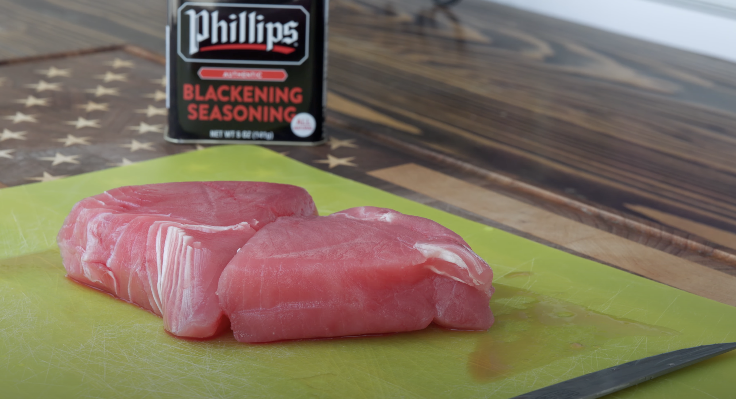 π How to Cook Balsamic Blackened Tuna Steaks to Perfection