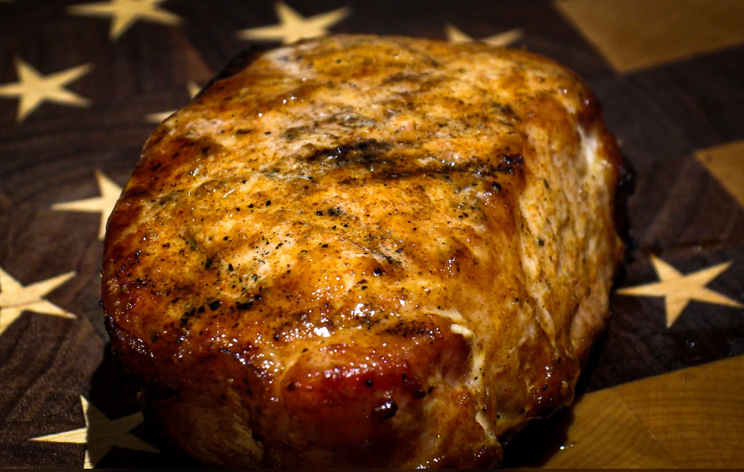 π₯ Juicy Grilled Pork Chops with Honey Hog BBQ Rub Recipe