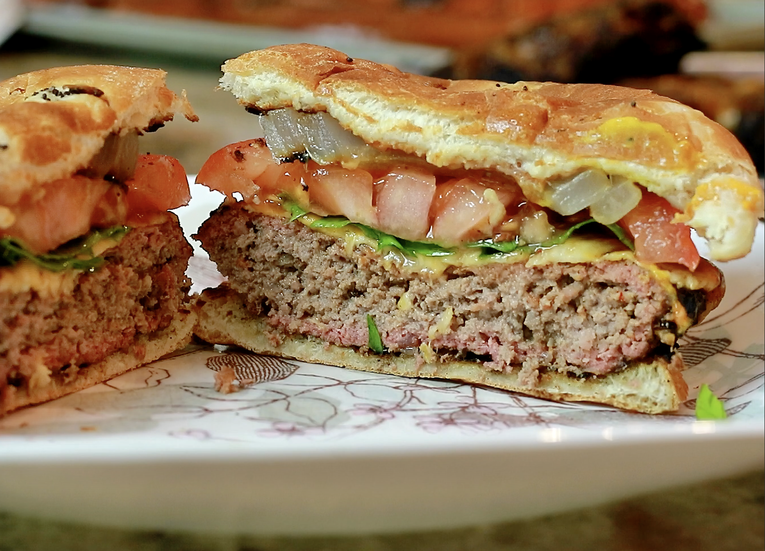 🍔 Ultimate Smokey Backyard Burger Recipe