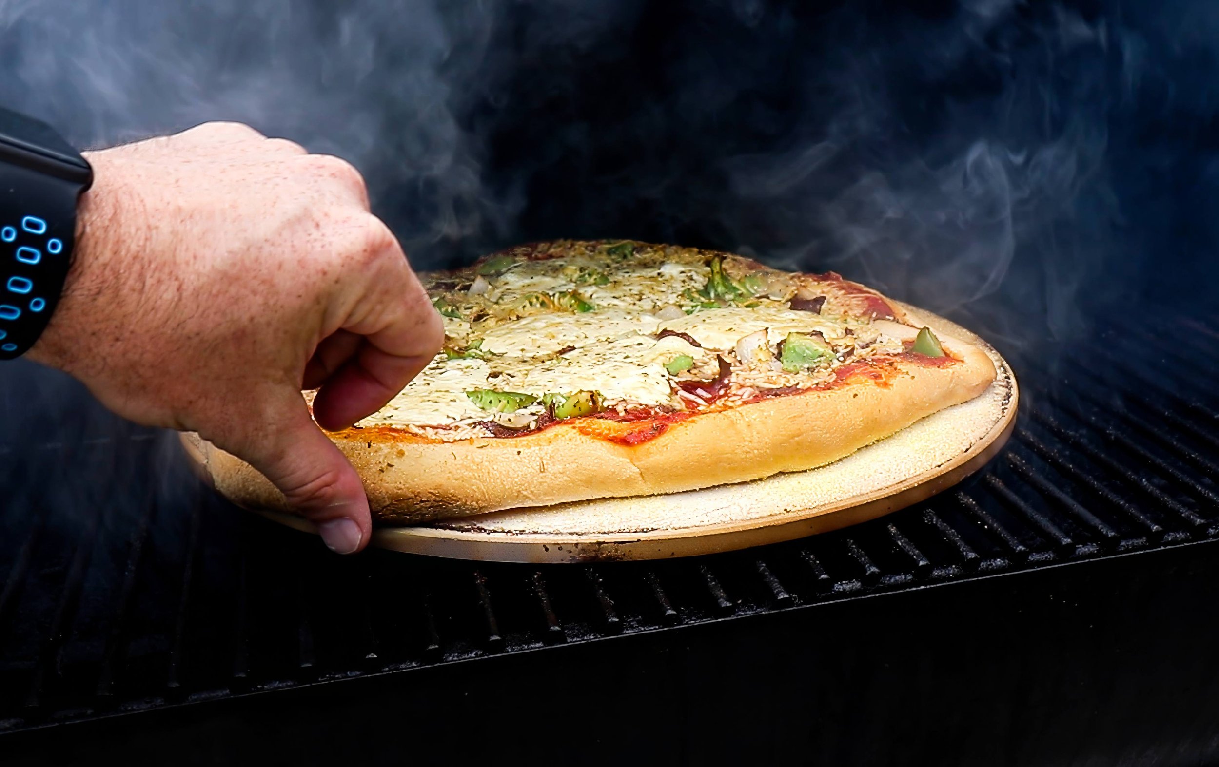🍕 Cheesesteak Pizza on a Pellet Smoker – Woodfired Flavor, Backyard Style