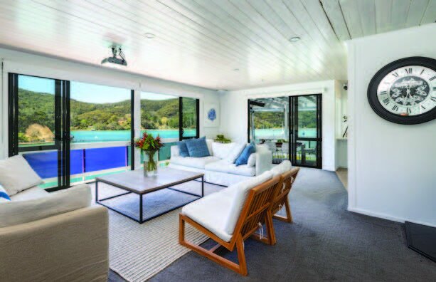 Image 1 Kawau Lodge.jpg