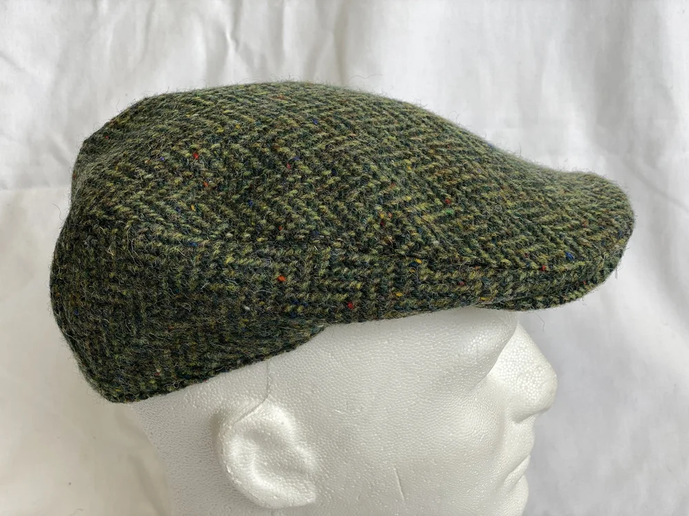 Donegal Touring Cap in Green by Hanna Hats — Highlands Card Gift