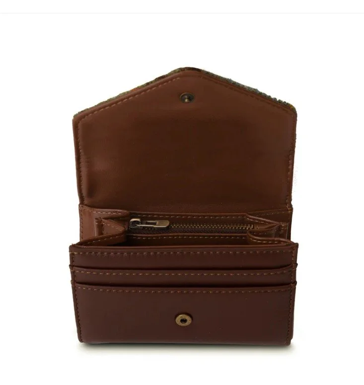 8302CHEHBL00 inside.jpg (Copy)