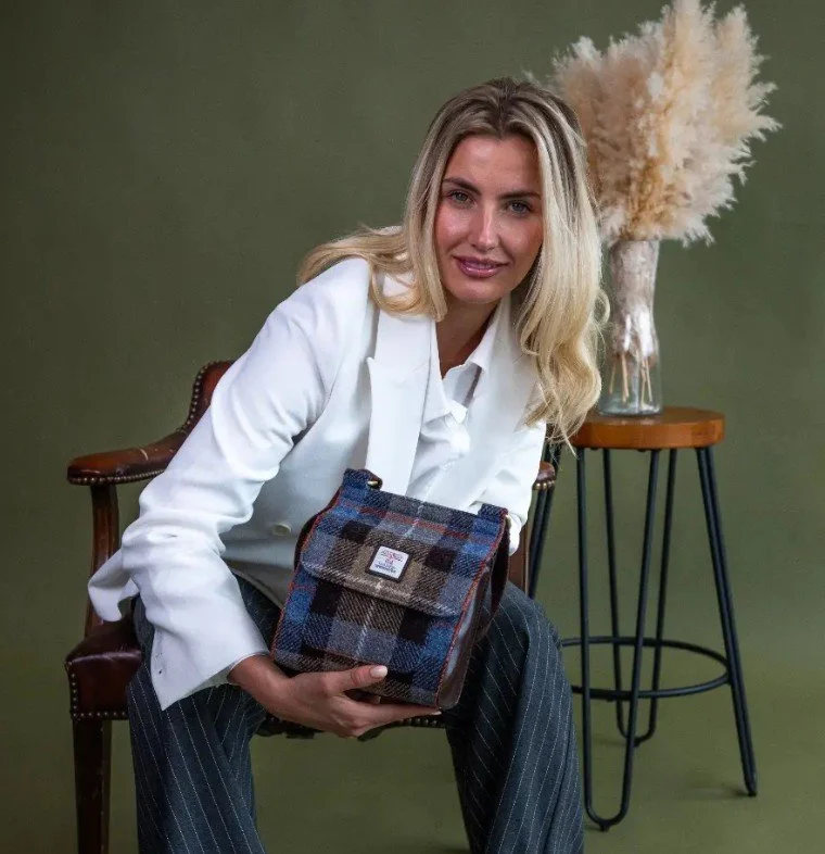 Medium Satchel-2.jpg