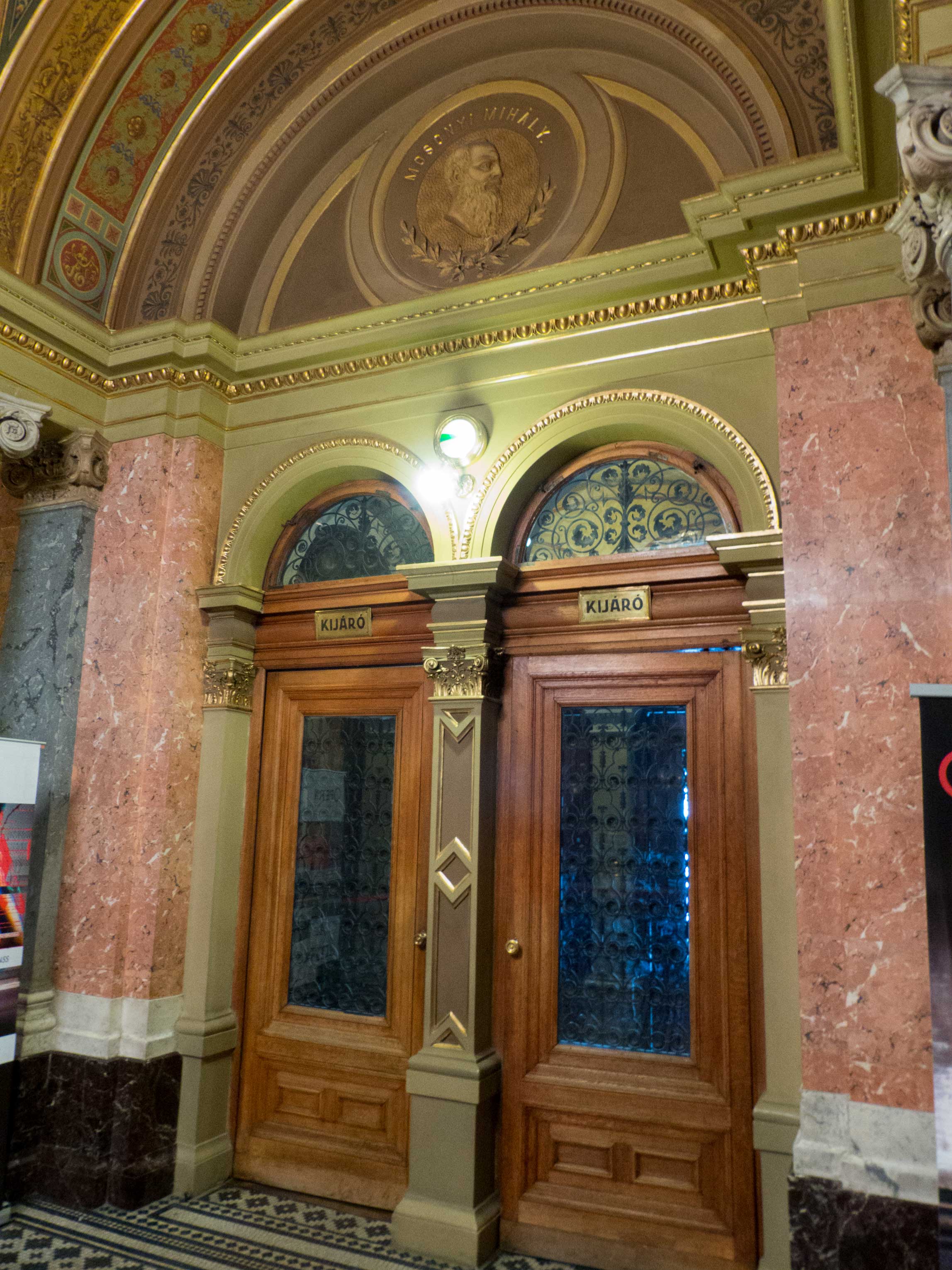 P1060345.jpg