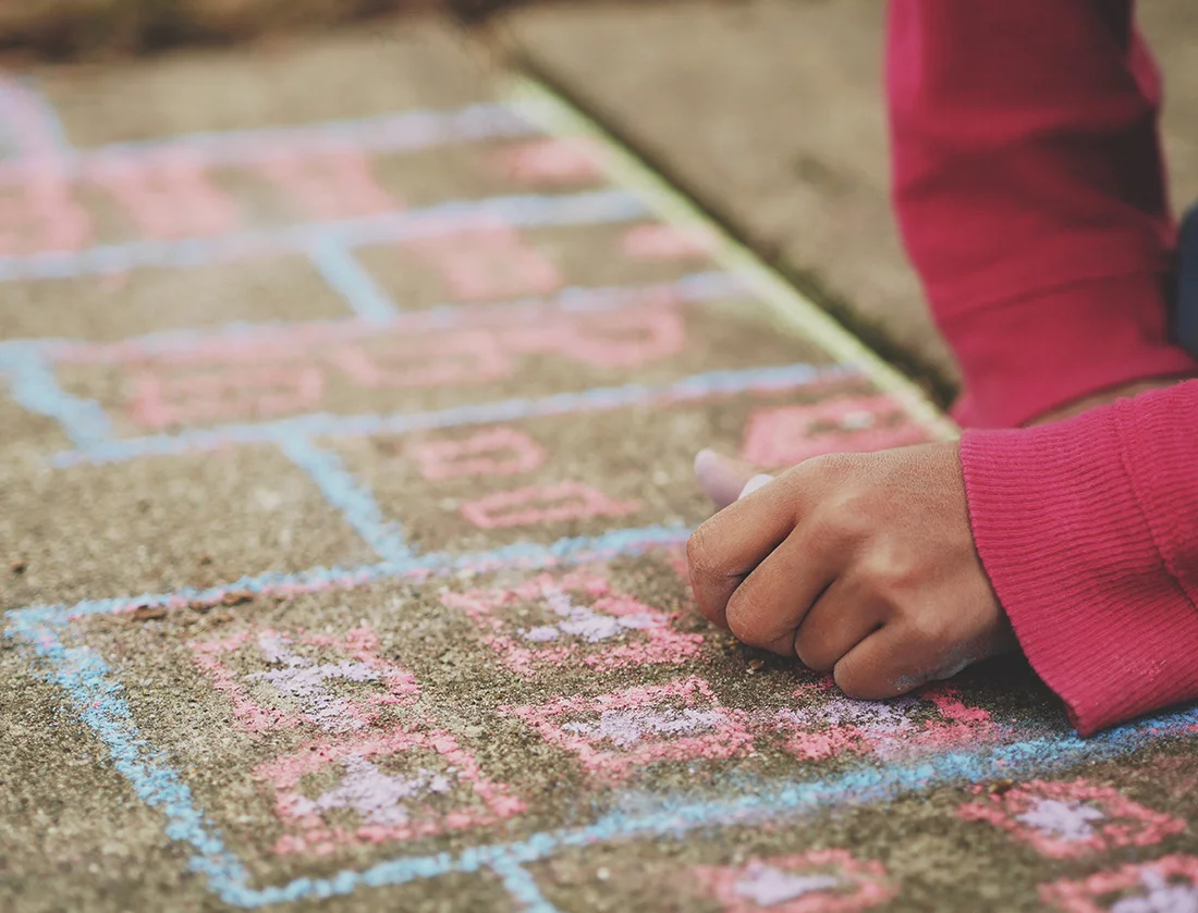 The Delicate Balance of Raising a Child in the Digital and Real World