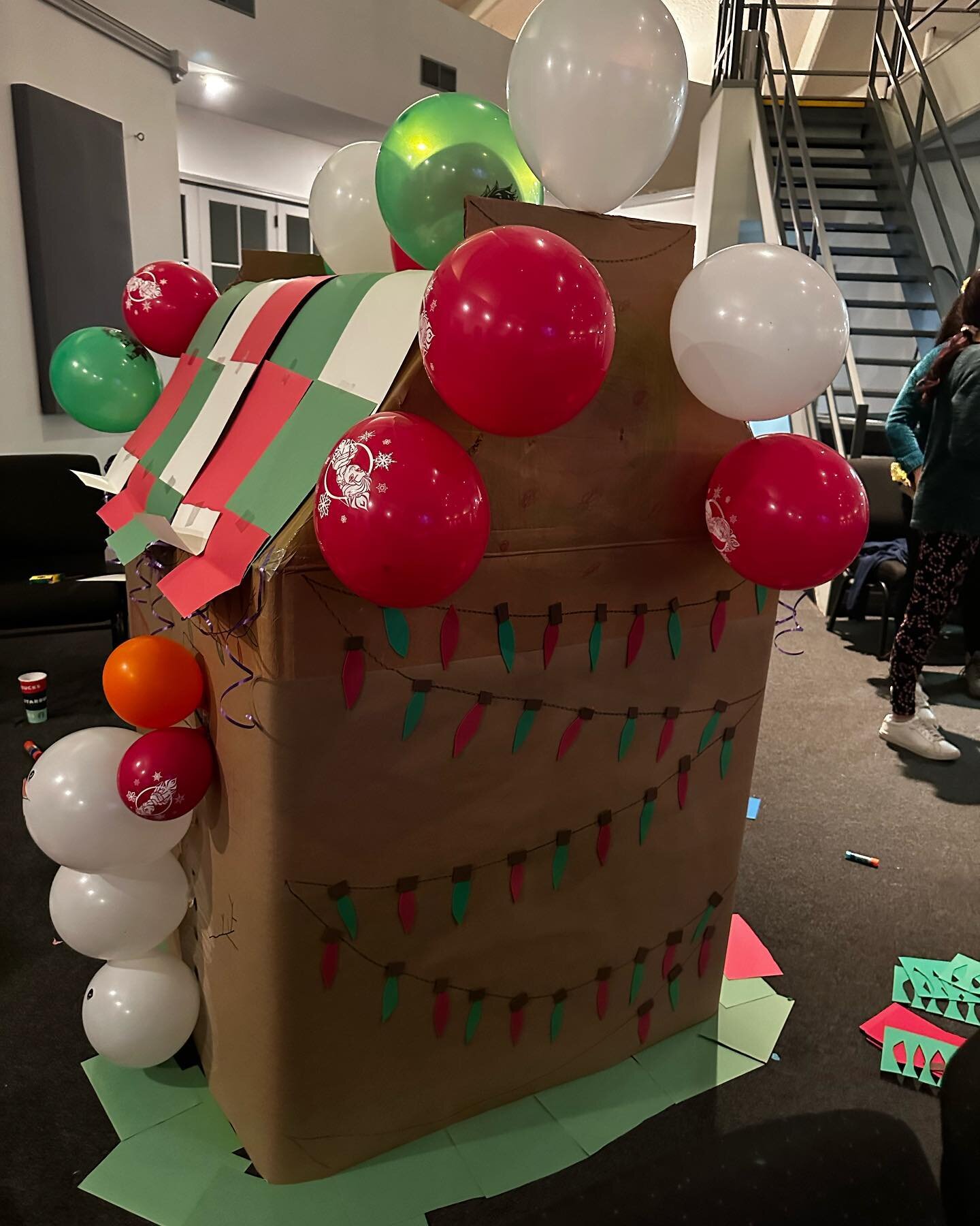 Team &ldquo;up&rdquo; pics 1-4 (1012 Westwood street) and team &ldquo;grinch&rsquo;s summer vacation home&rdquo; pics 5-8 (205 candy cane lane) VOTE IN THE COMMENTS YOUR FAVORITE GINGERBREAD HOUSE! #livenight