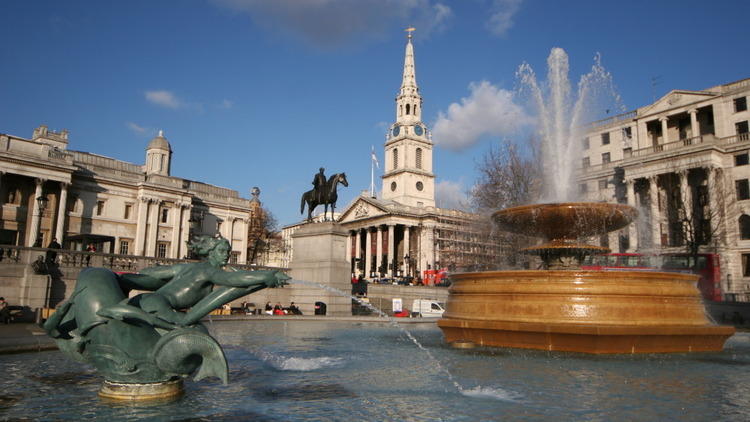 TRAFALGAR SQUARE