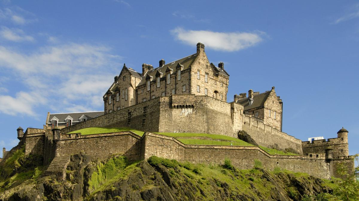 EDINBURGH CASTLE