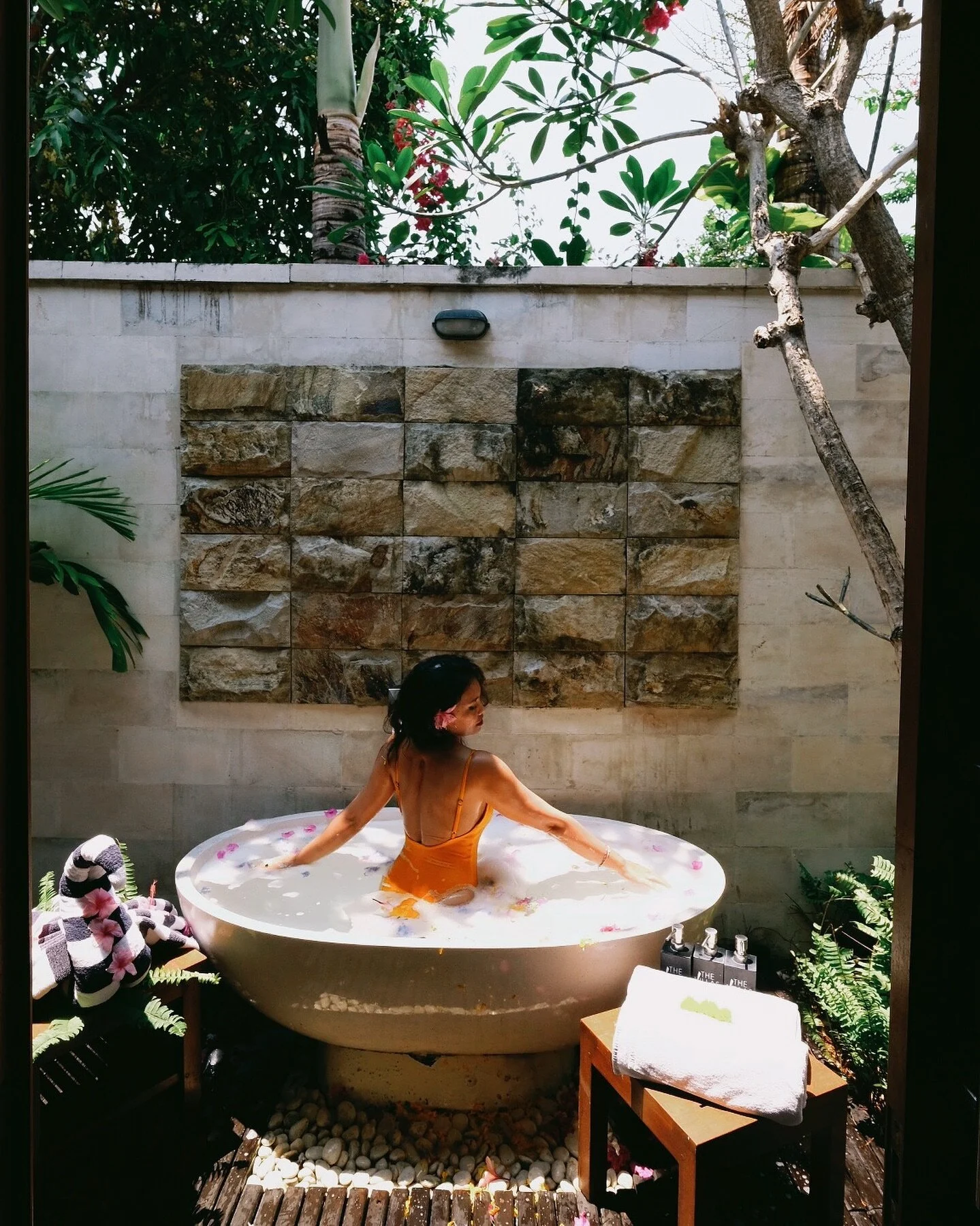 A flower bath is a Bali must do! 🌺 Just ask your villa staff and they can create your dream flower bath 🛁 #thevillasnorthbali #flowerbath #flowerbathbali #beautifuldestinations
