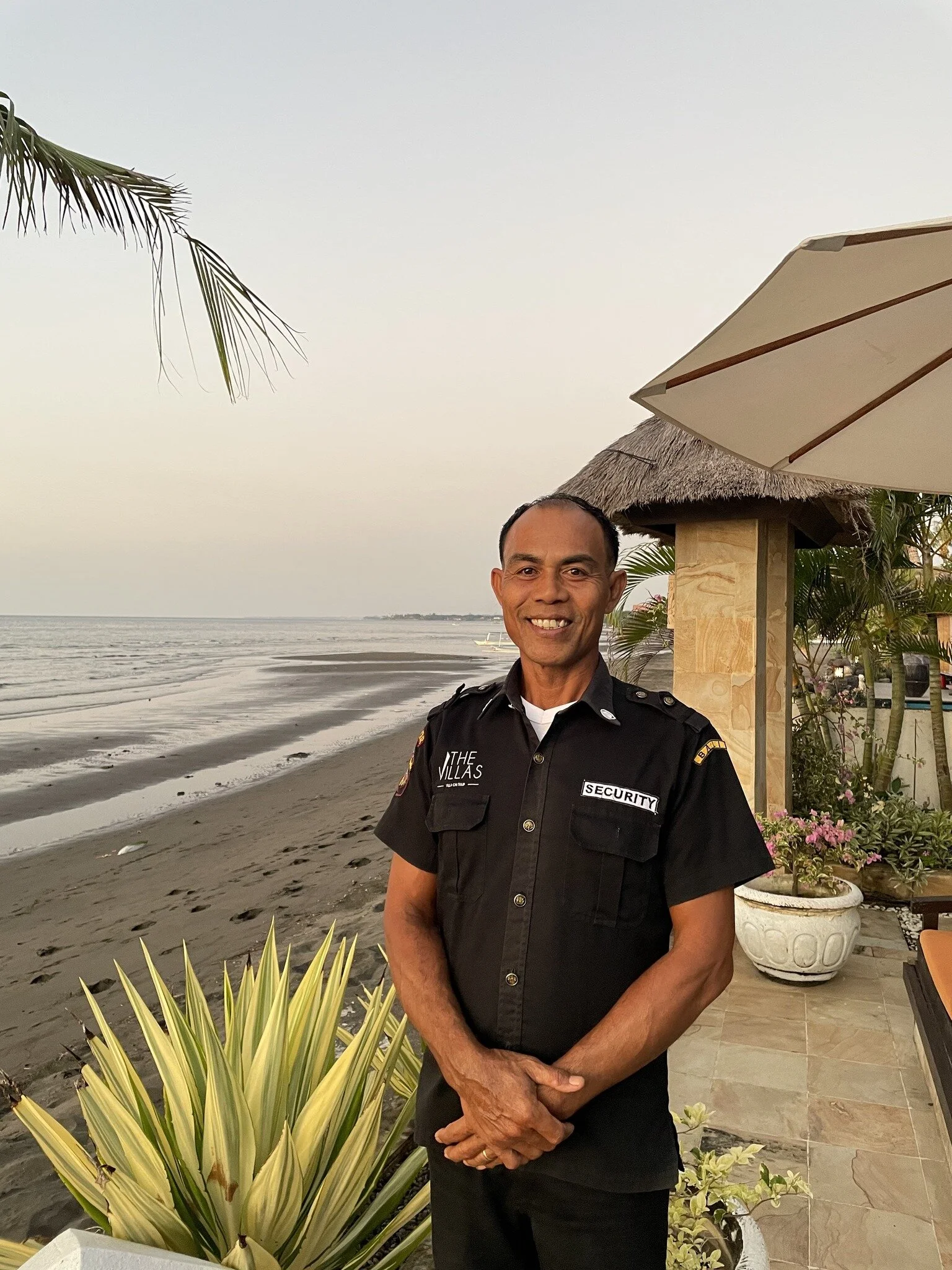 Putu, our dedicated team member, will greet you each evening and diligently perform his nightly duties to create a secure and serene atmosphere. Enjoy peace of mind during your stay, as we maintain villa security from 6 PM to 6 AM daily. 🌟😊