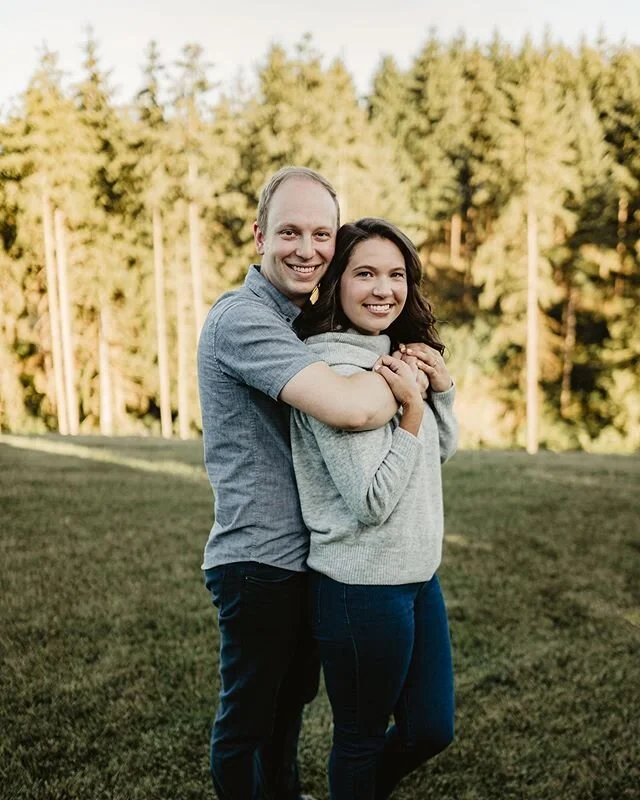 We can&rsquo;t wait for October to watch these two tie the knot! 🌿💍⠀⠀⠀⠀⠀⠀⠀⁣
⁣
Photography: @laceywhitephotoco ⁣ ⁣ ⠀⠀⠀⠀⠀⠀⠀⠀⁣
#thebarnpnw #engaged #weddingplanning #scenesfromthebarn #oregonweddings #oregonbride #oregonbrideandgroom #adventurewedding