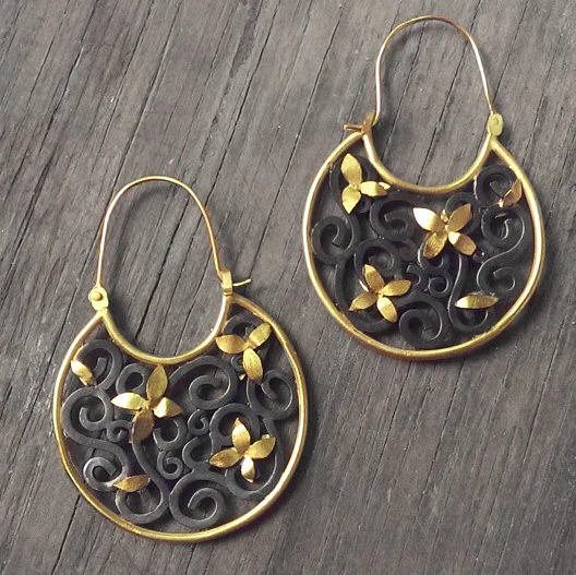 Bold Flower Earrings.jpg