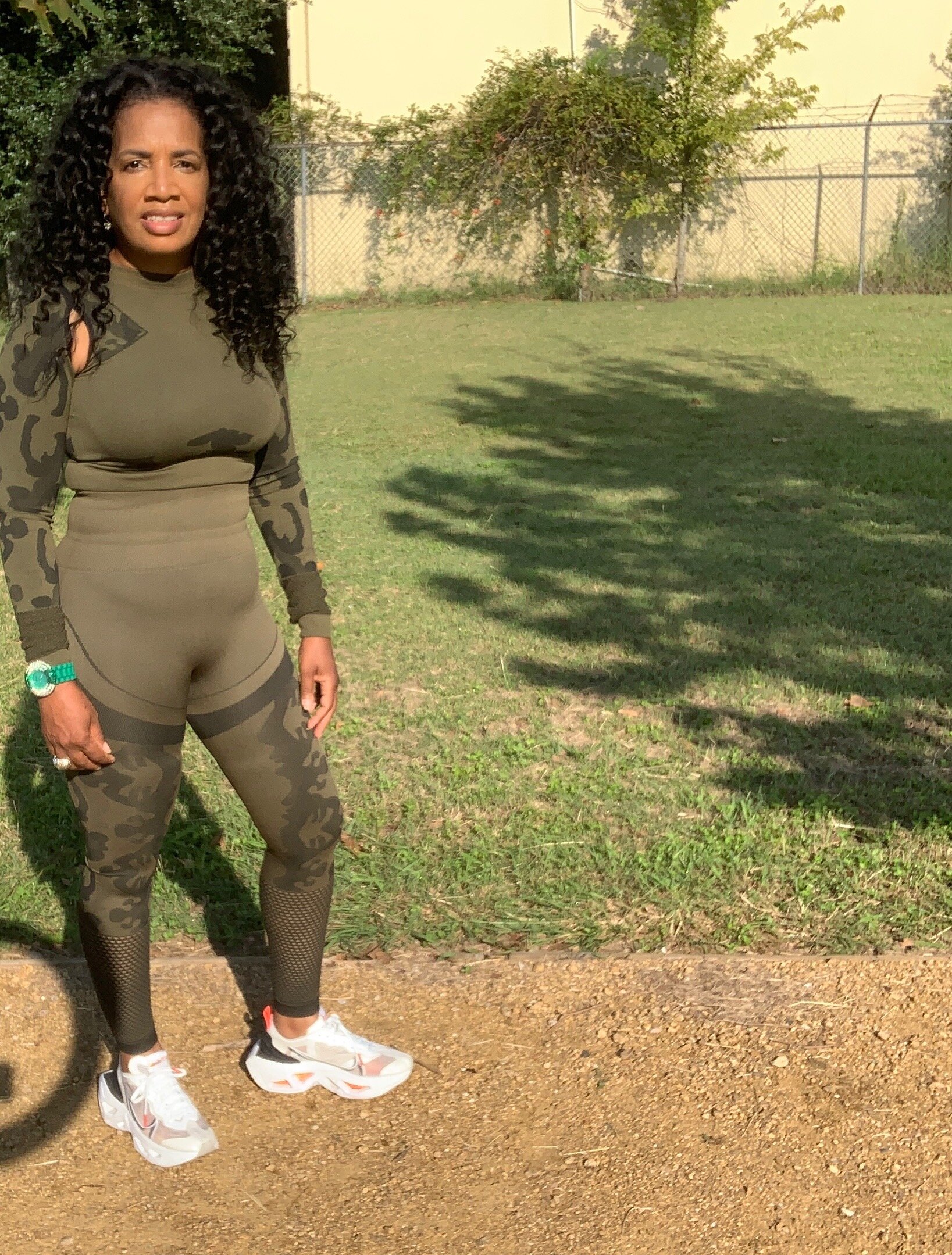 The Serena cutout set in (Olive and Black)