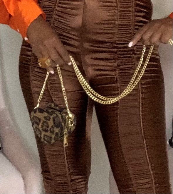 String'em Along (Brown)