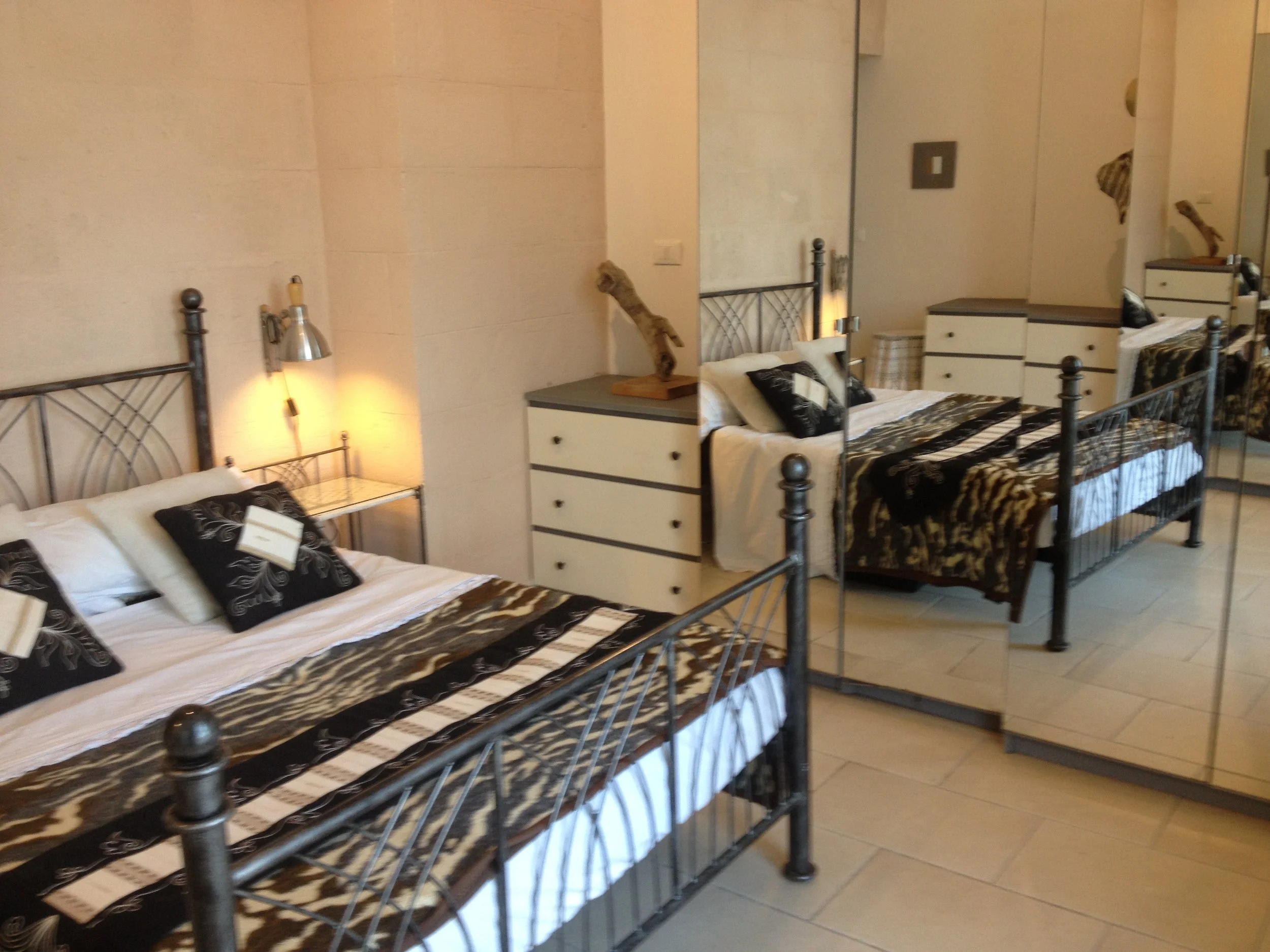 House Pool Terrace bedroom 2.jpg