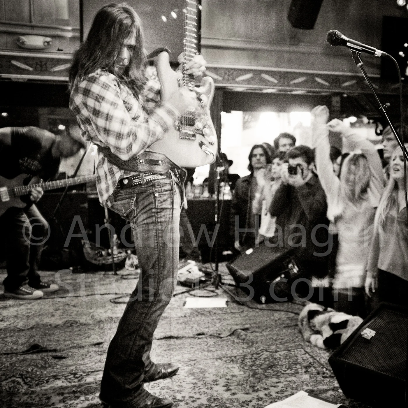 Lucas Nelson- Musician
