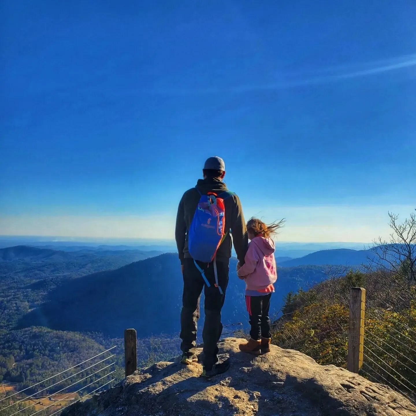 &ldquo;The best view comes after the hardest climb.&rdquo; ⛰️
📍Appalachian Trail, North Carolina, 2022

#vistavacations #vistavacay #vista #lavistavacay #lavista #appalachiantrail #appalachia #appalachian #appalachianmountains #blueridgemountains #b