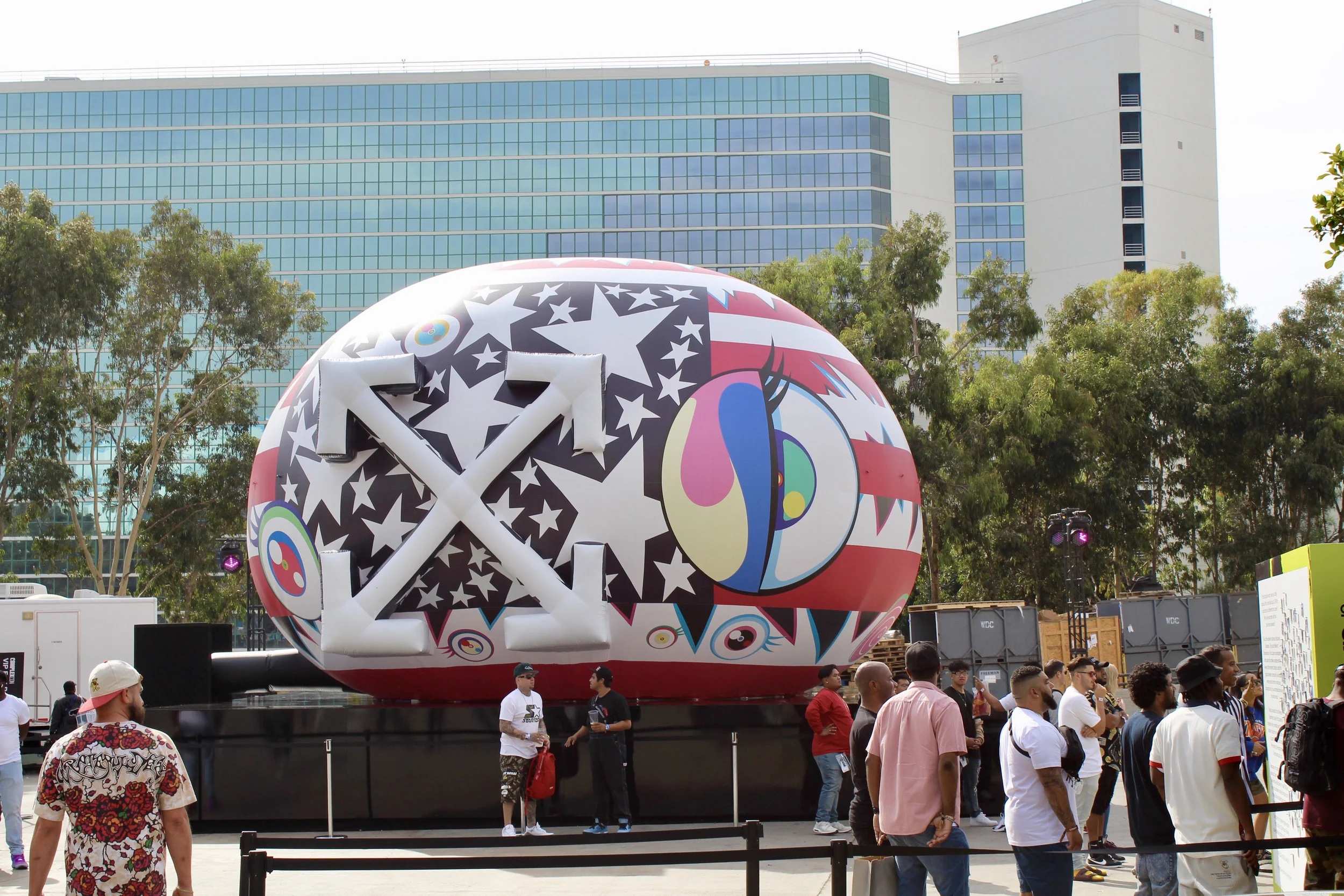 part of “AMERICA TOO” collaboration by Takashi Murakami and Virigil Abloh