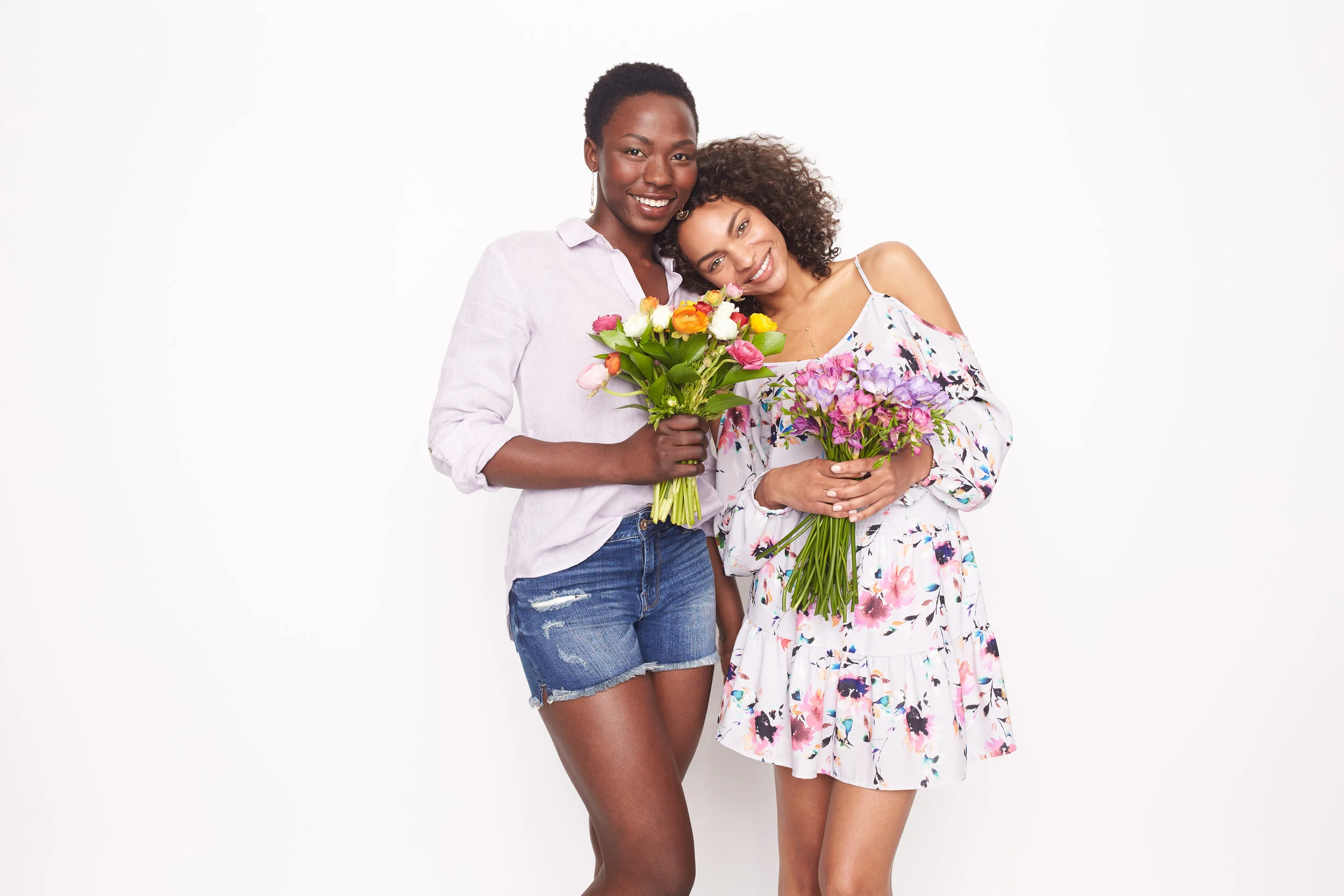 03_28_W_04W2_SOC_SPR17_CT_Social-Posts-Mothers-Day-Sweepstake_v4_0001.jpg