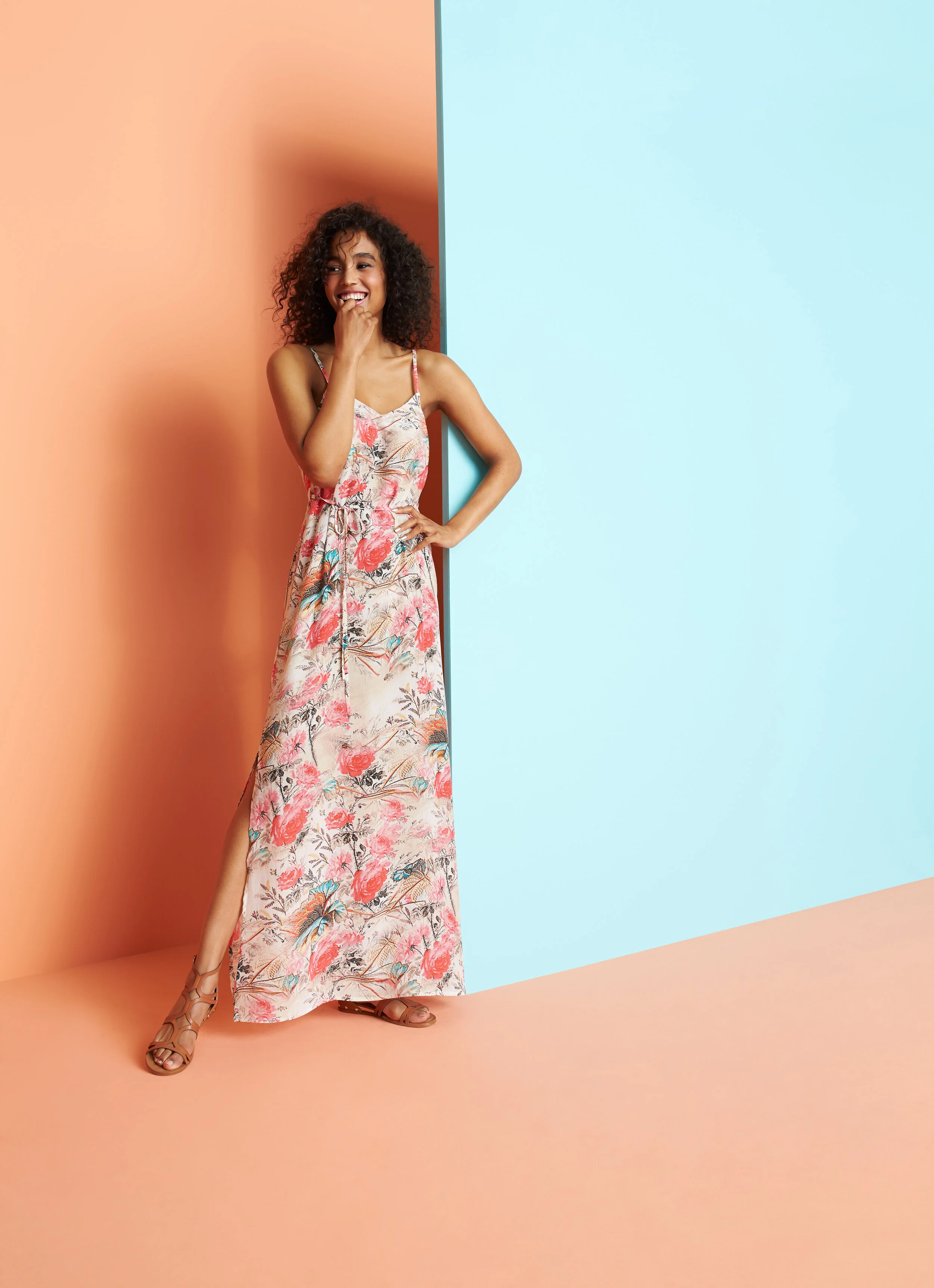 02_07_W_03W1_BLG_SPR17_NL_The-Spring-Wardrobe-Guide-Staples_v1_0262.jpg