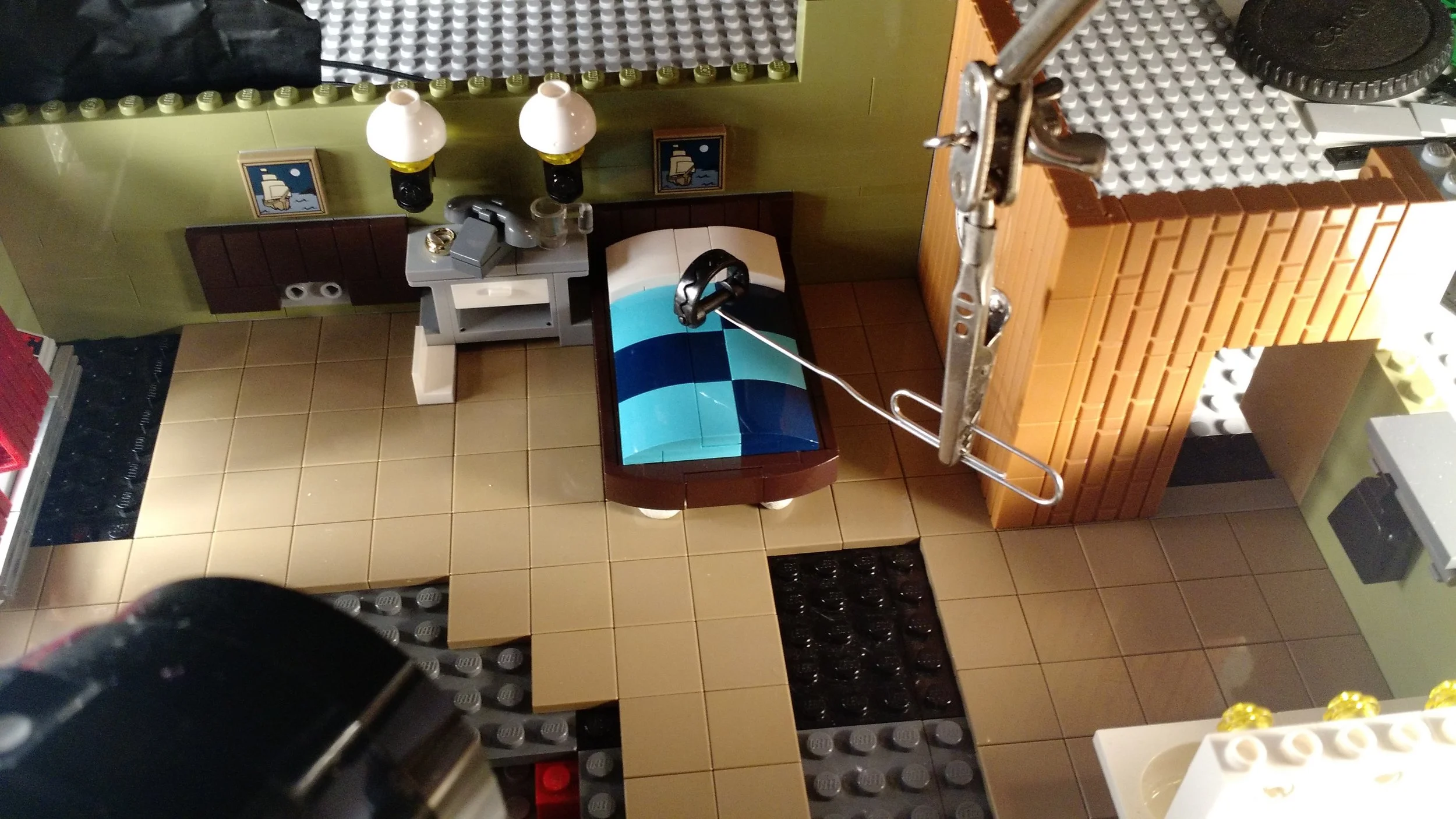 The bouncing bear trap was held in place with a rig, which was digitally removed later with much effort