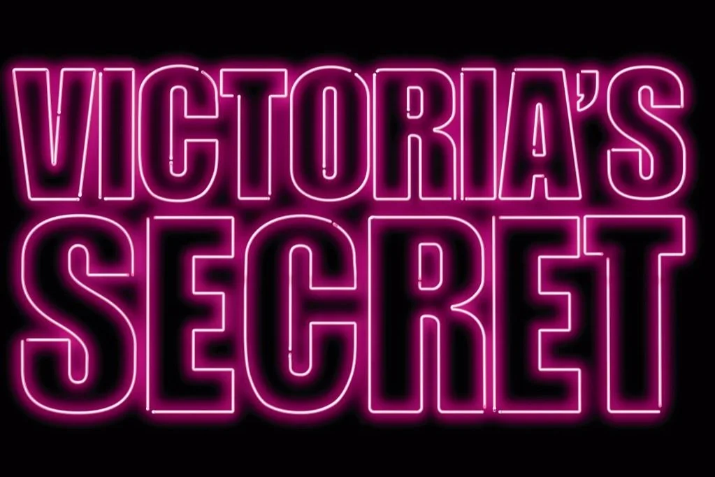 victoria-secret-logovictoria-secret_midnight-dare-hand-body-lotion-2kzs63dz-1024x1024.jpg