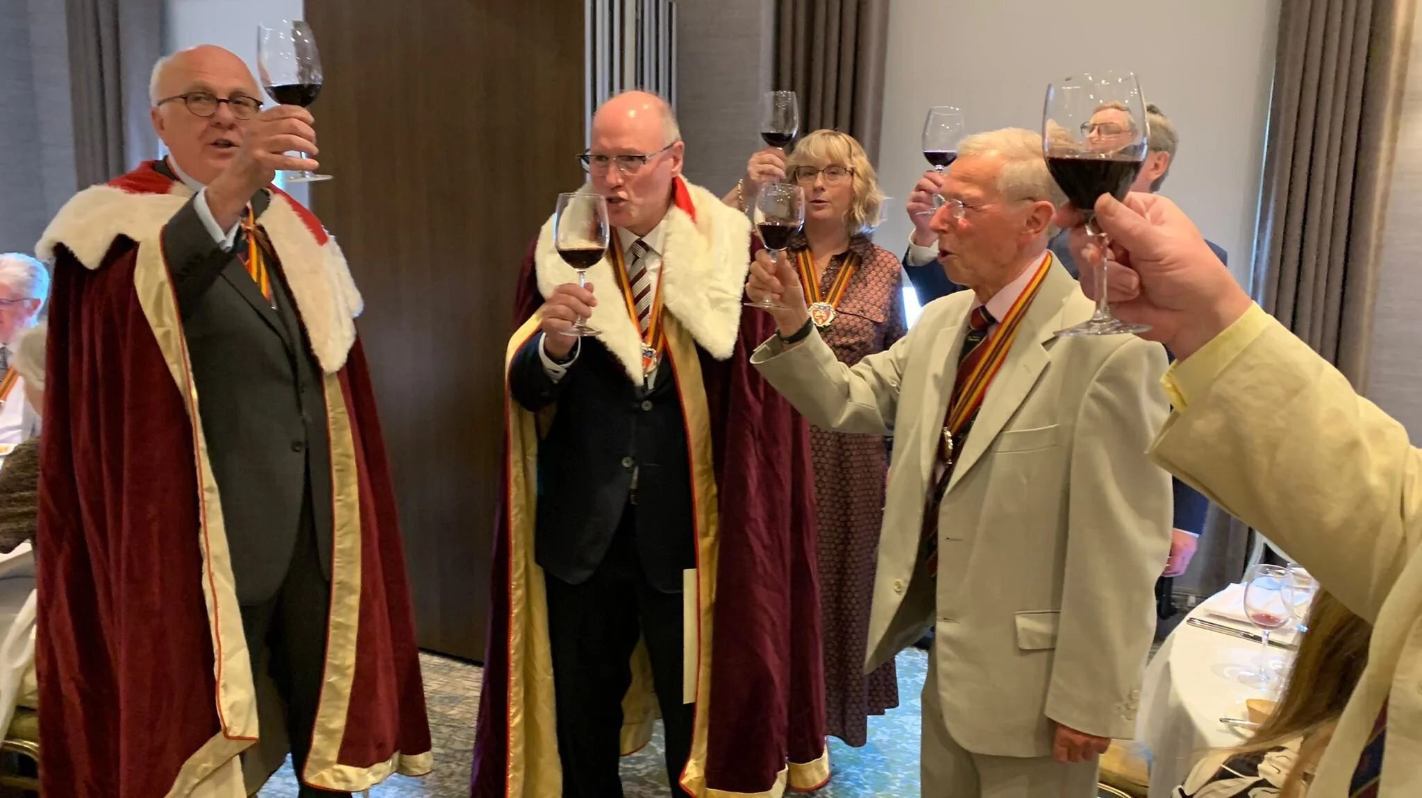 Lunch and Wine Tasting at the Alderley Edge Hotel — Commanderie de