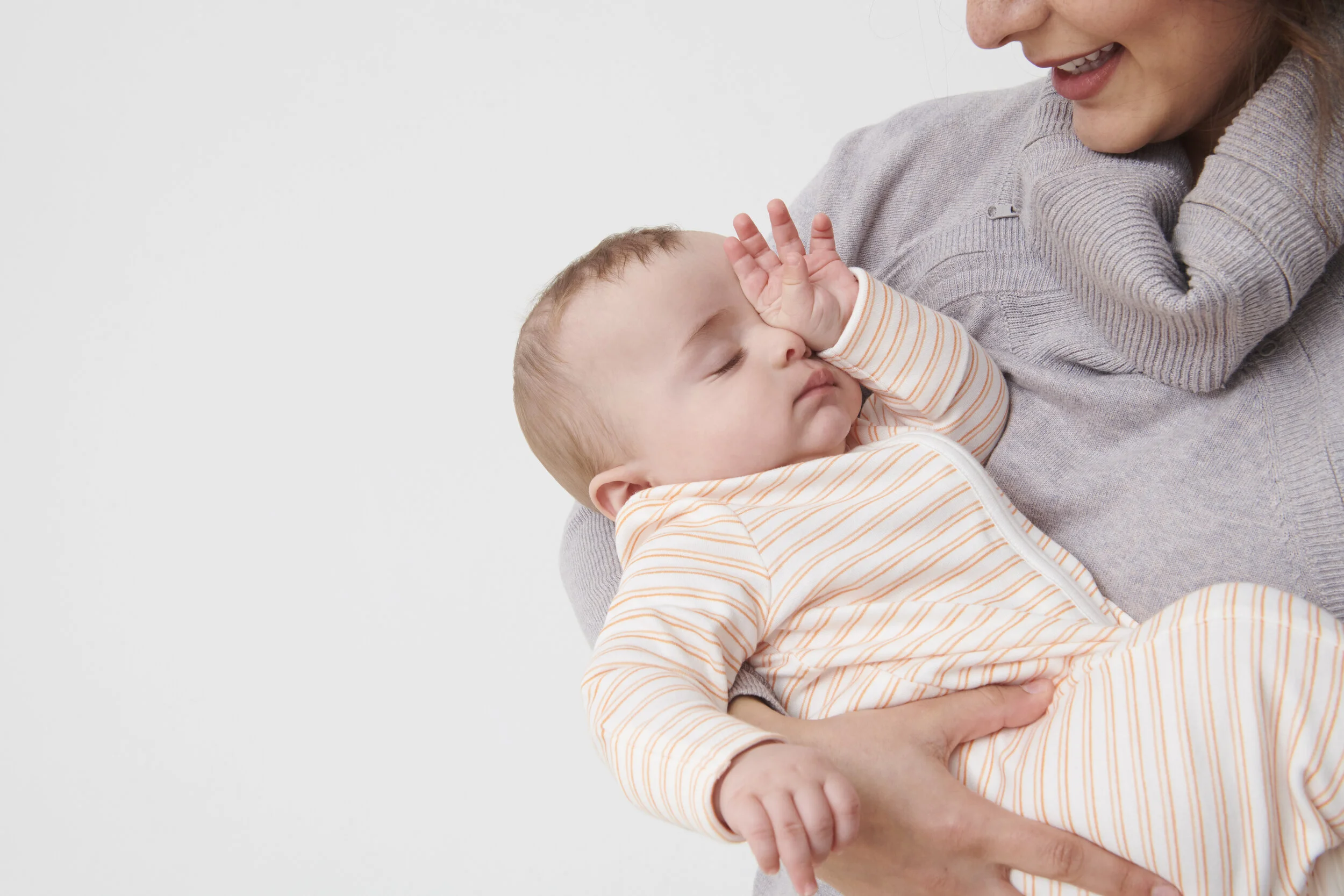 orange_striped_sleepsuit_197.jpg
