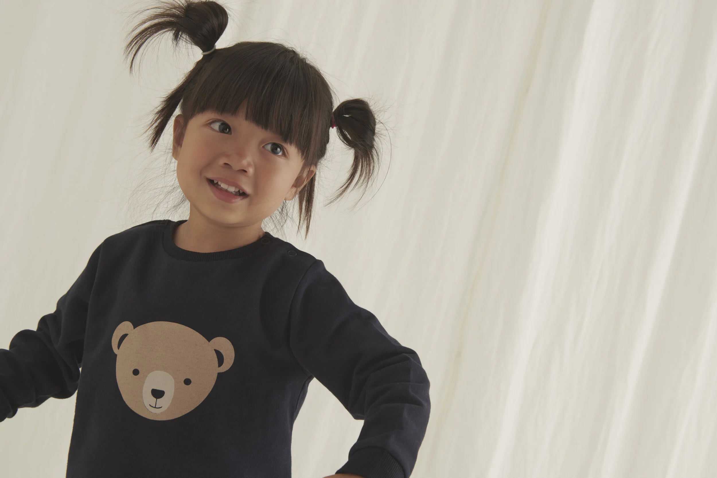 2021_07_05_BabyMori_D2_S15_Velour_Raglan_Sleeve_Fox_Sweatshirt_navy_118.jpg