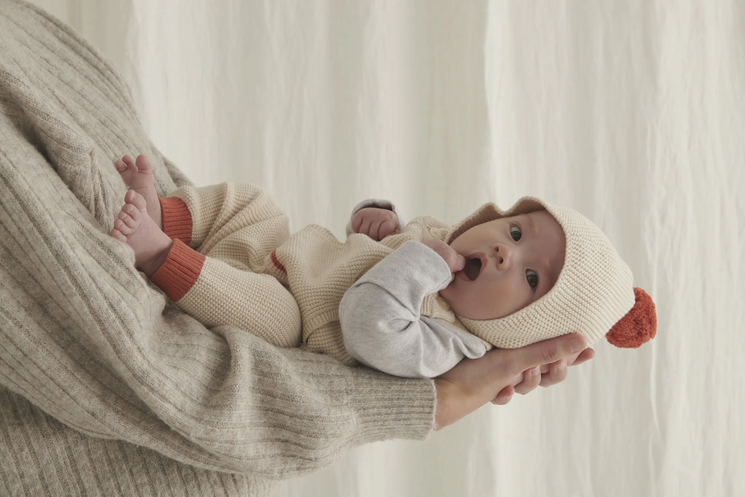 2021_07_05_BabyMori_S8_Knitted_pocket_Dungarees_oat_067.jpg