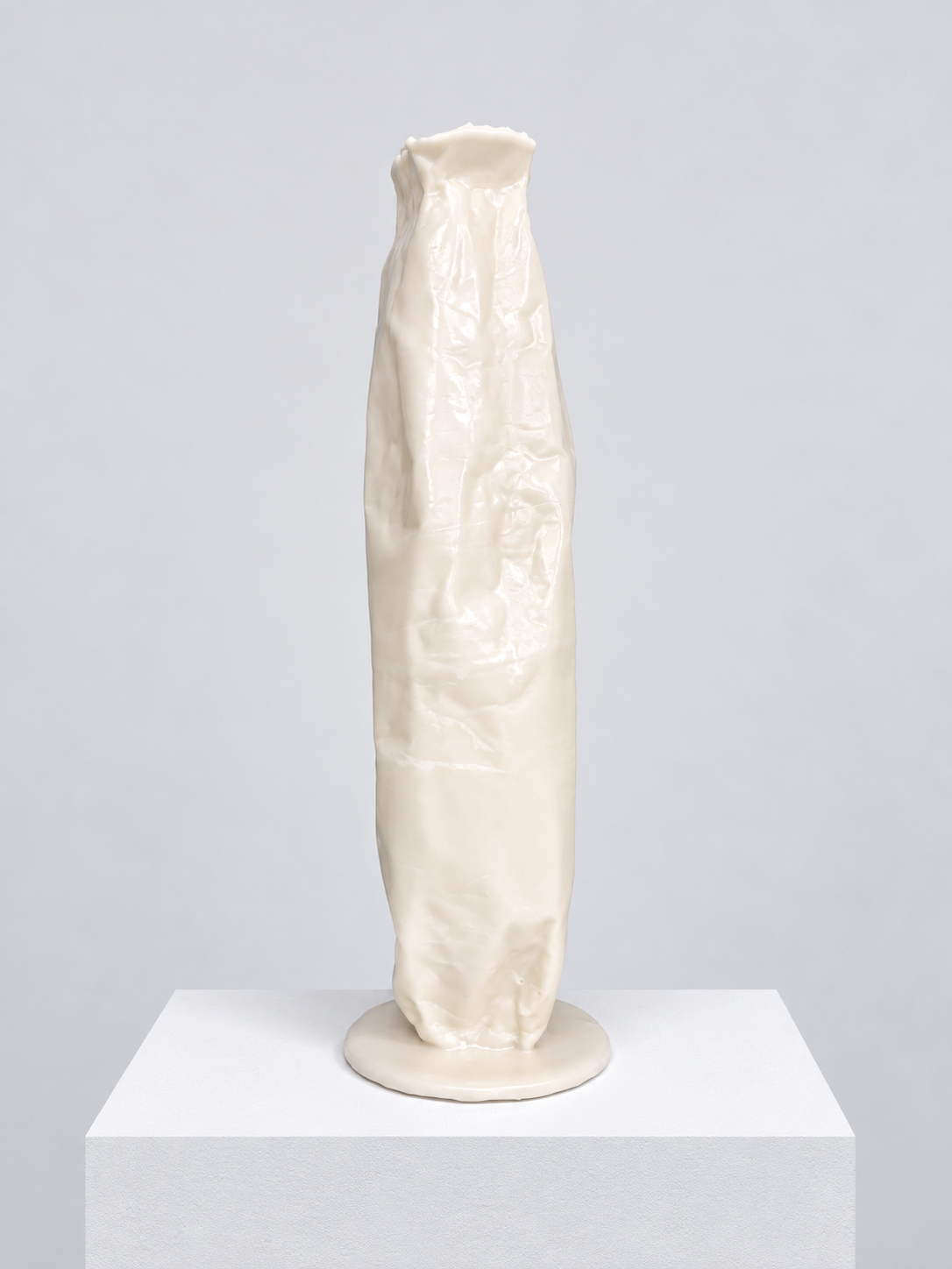 Lola Lely-Vessel_No-34.png