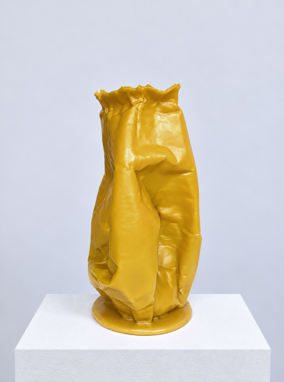 Lola Lely-Vessel_No-40.png