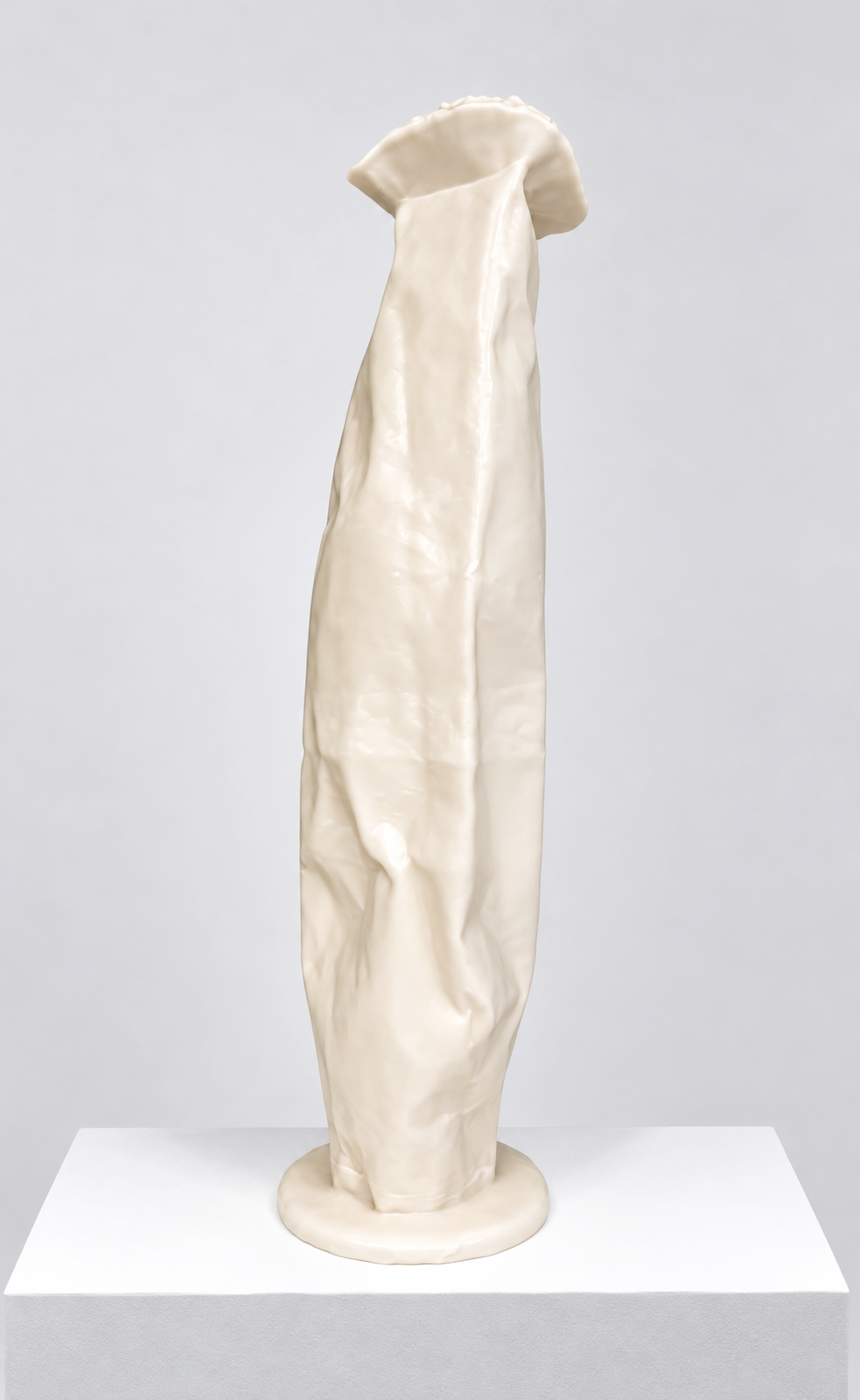 Lola Lely-Vessel_No-12.png