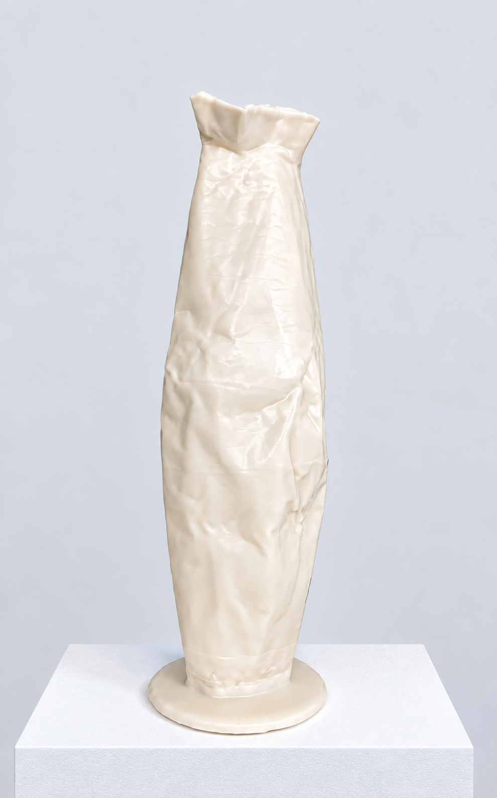 Lola Lely-Vessel_No-41.png