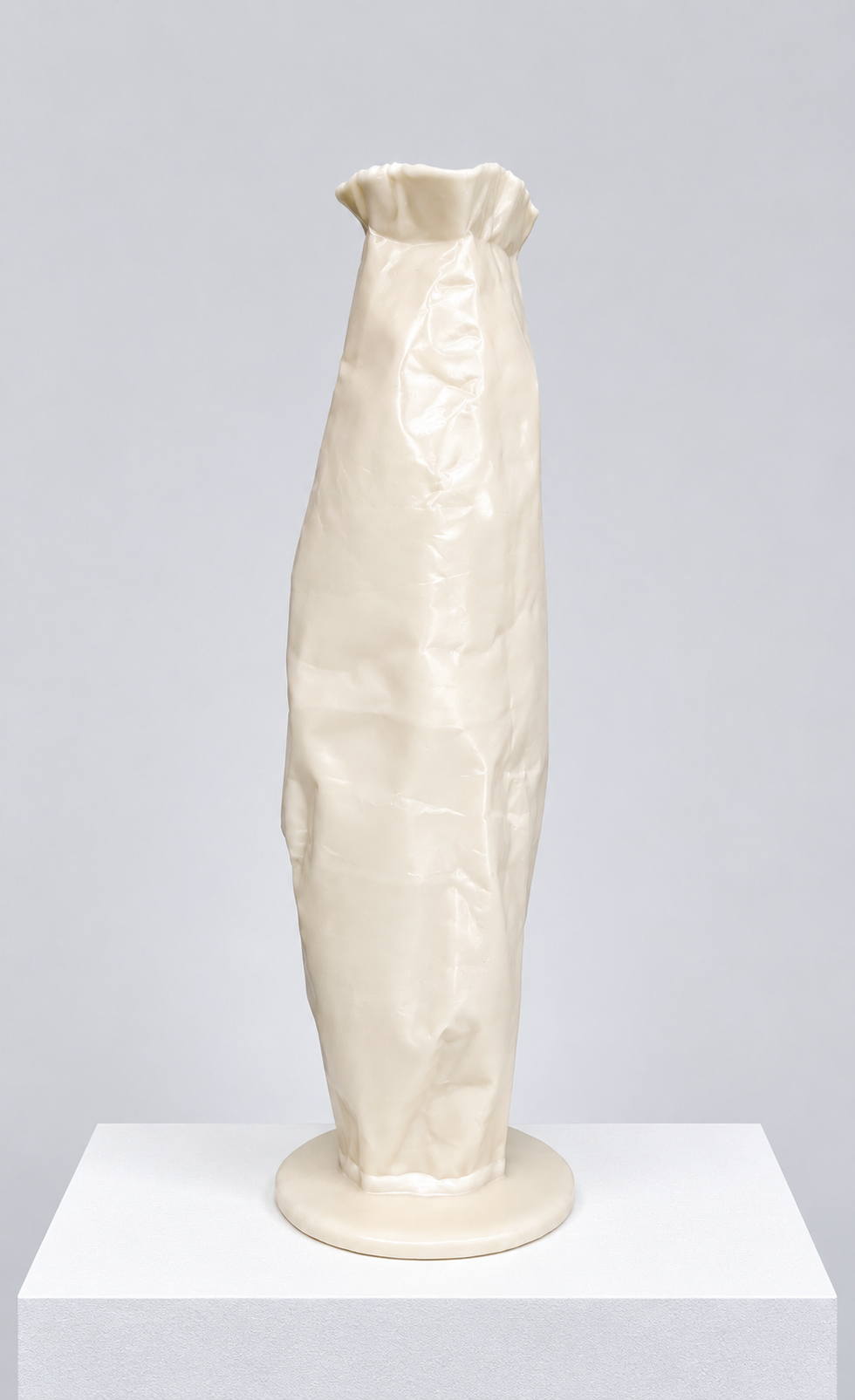 Lola Lely-Vessel_No-31.png