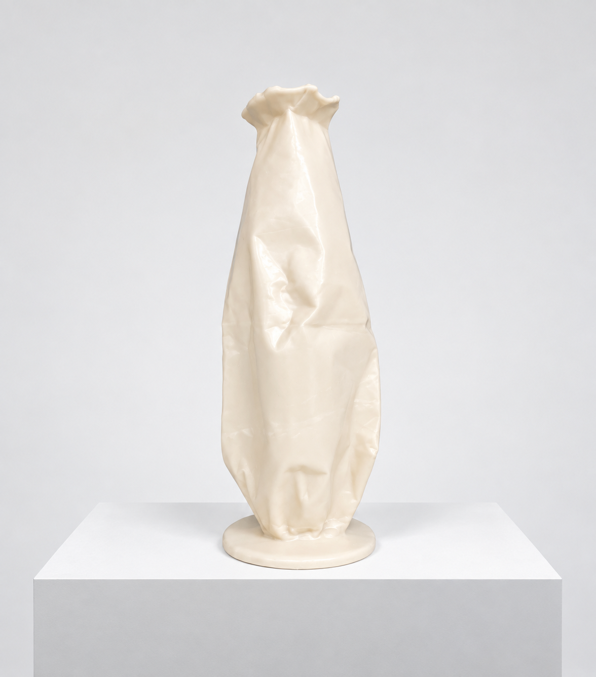 Lola Lely-Vessel_No-29.png