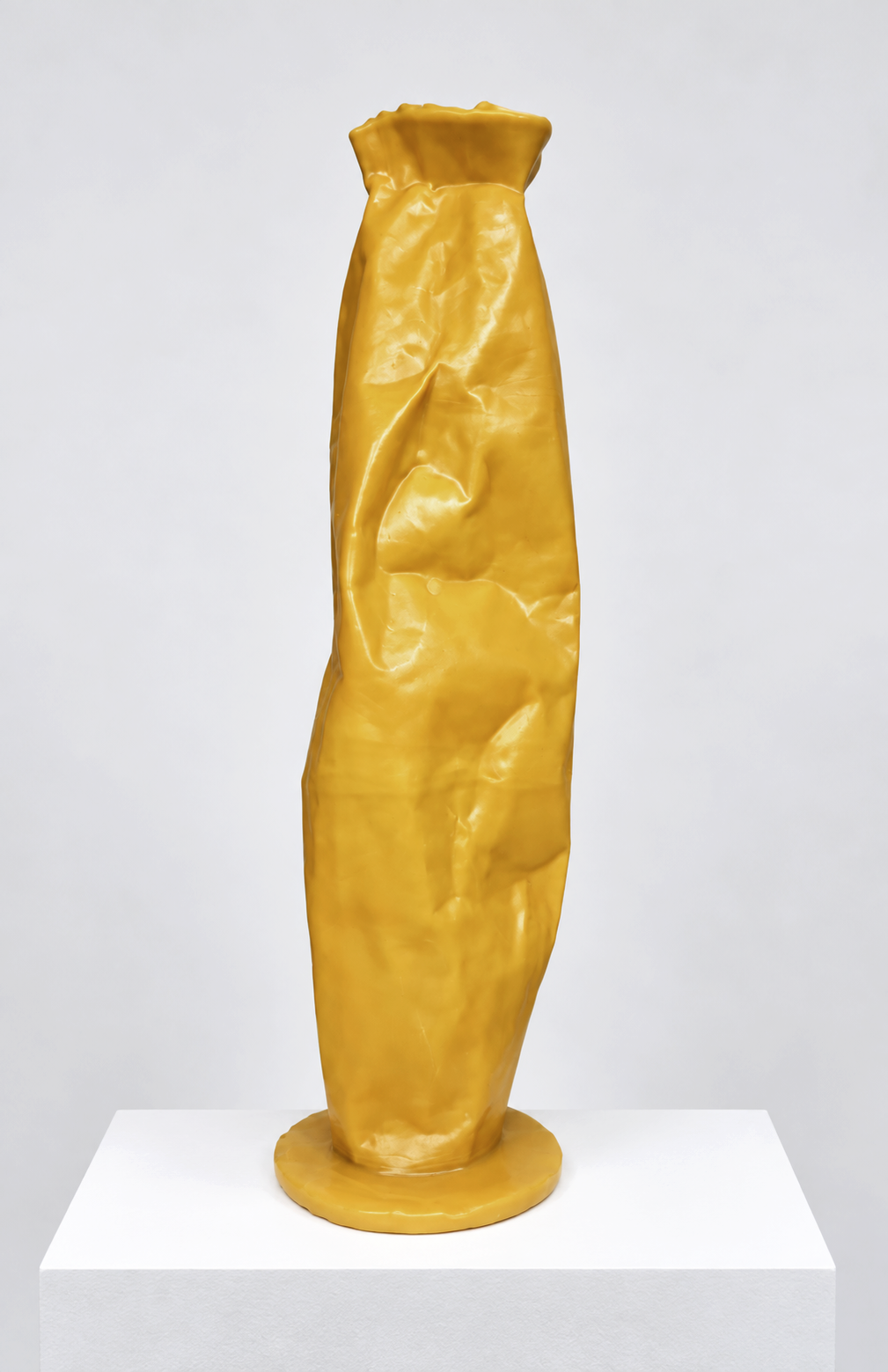 Lola Lely-Vessel_No-14.png