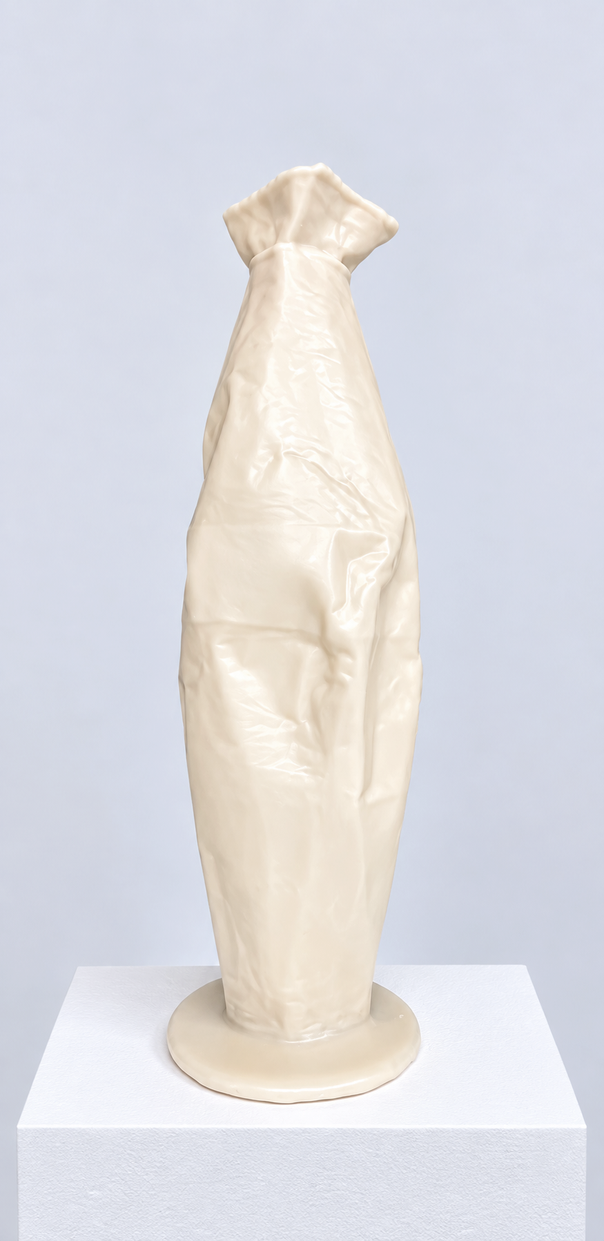 Lola Lely-Vessel_No-45.png