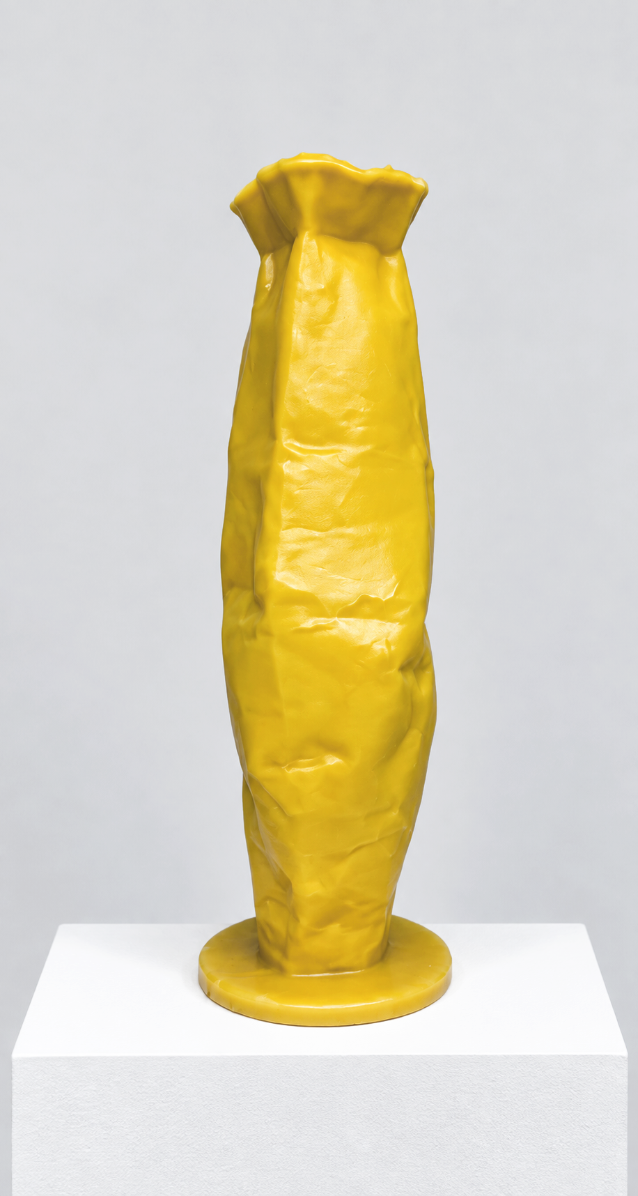 Lola Lely-Vessel_No-05.png