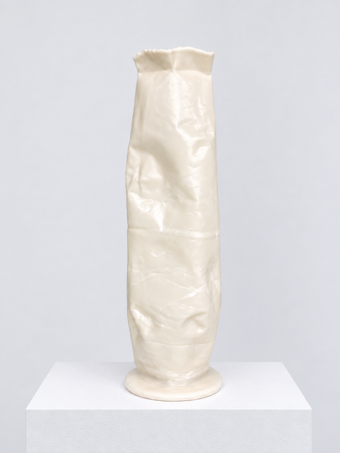 Lola Lely-Vessel_No-35.png