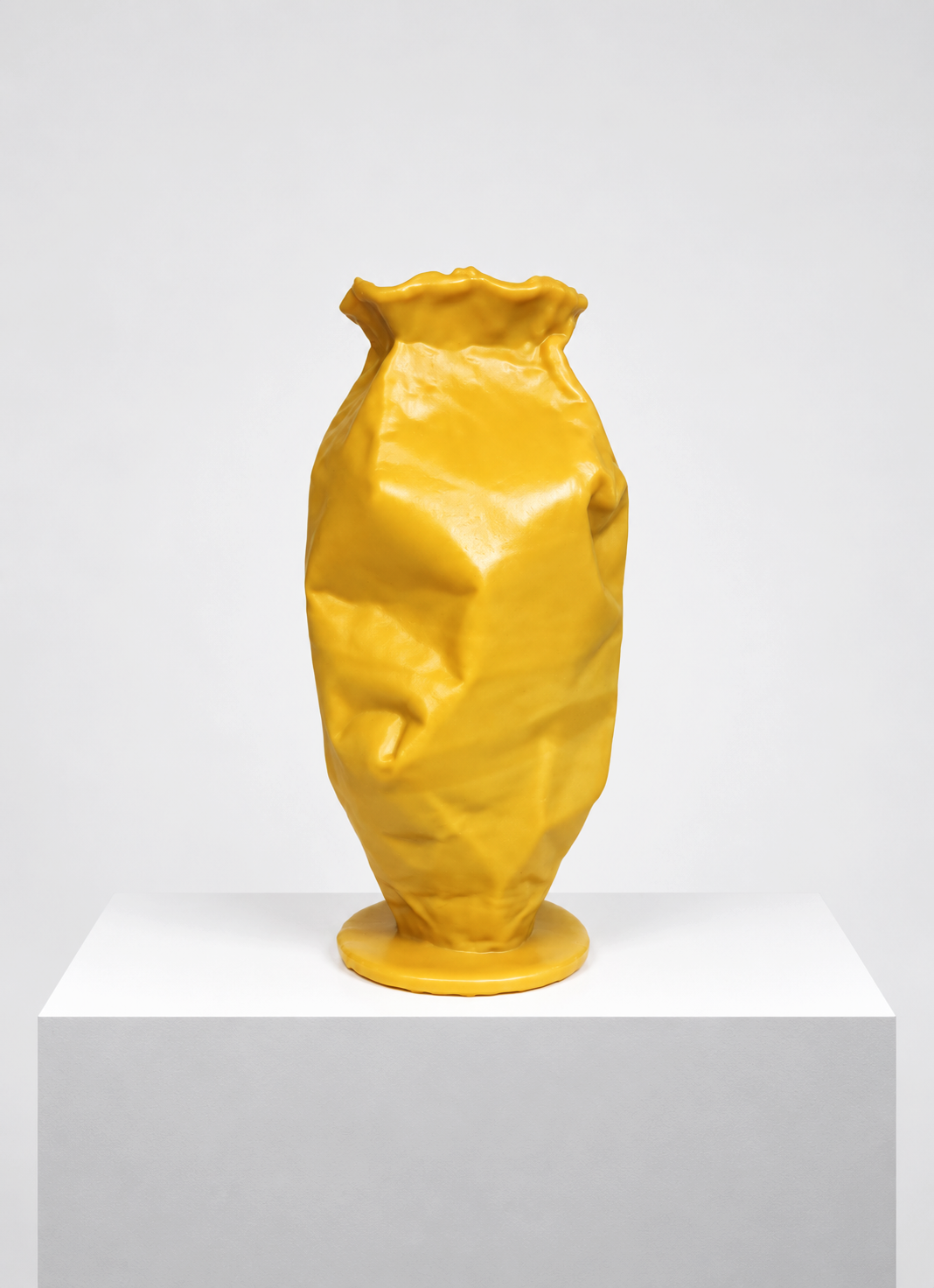 Lola Lely-Vessel_No-18.png