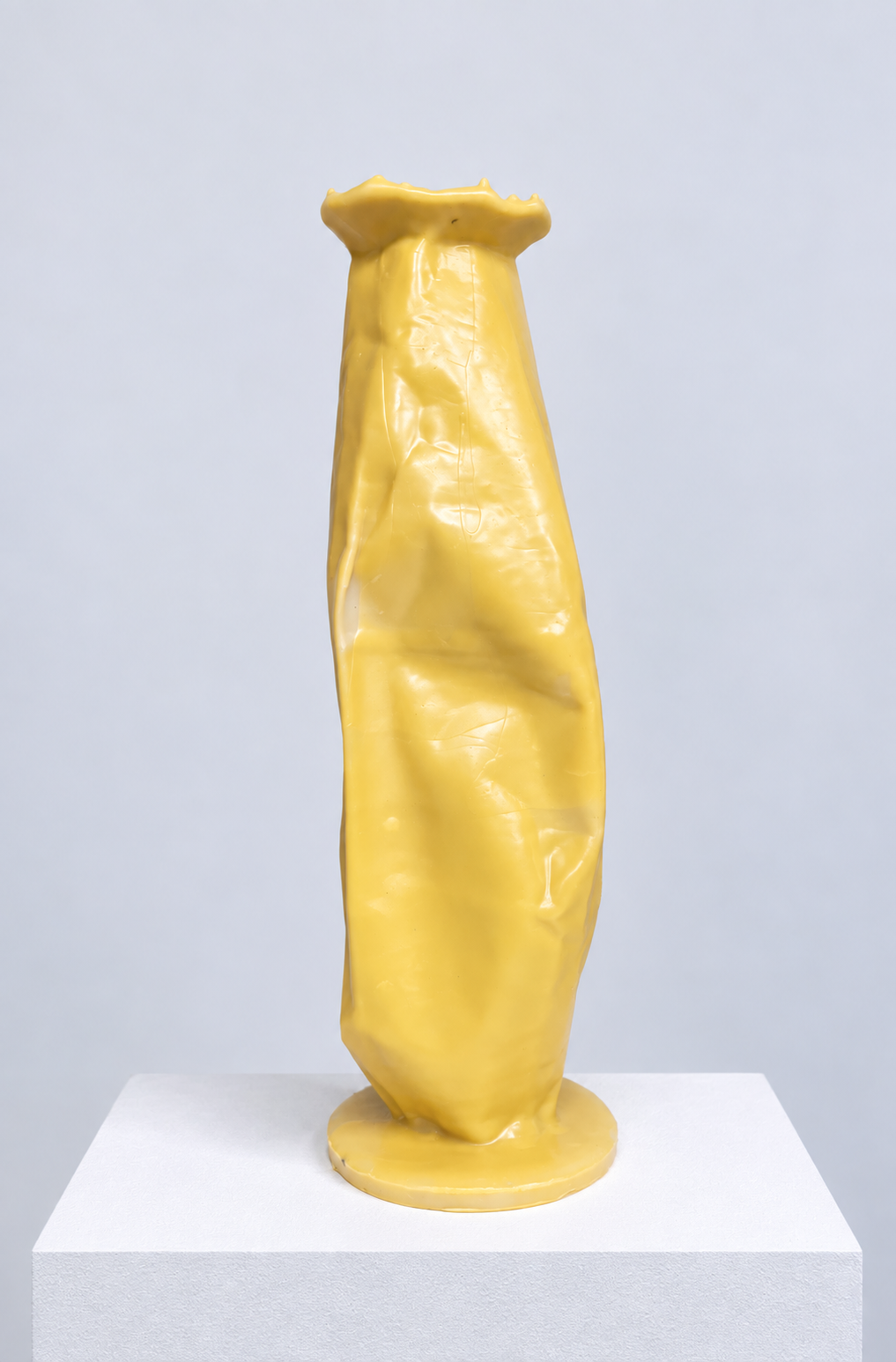 Lola Lely-Vessel_No-38.png