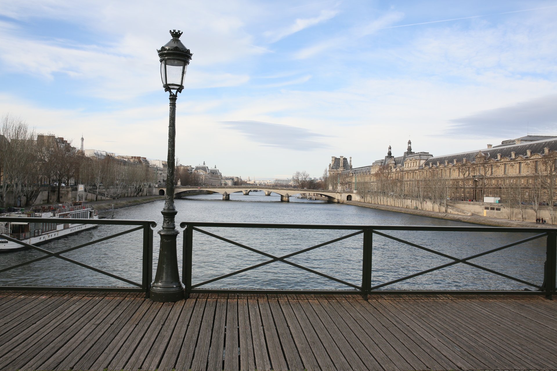 pont-des-arts-paris.JPG
