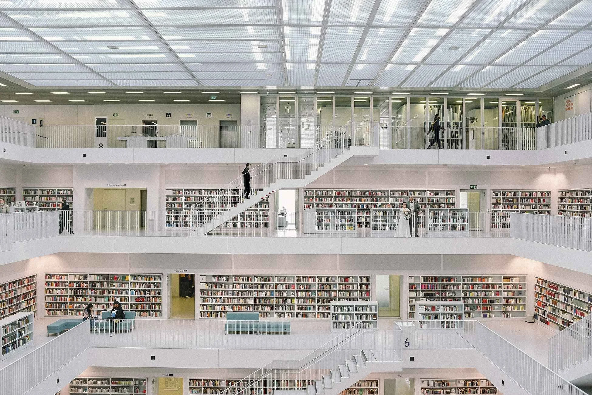 Stadtbücherei Mailänder platz heiraten